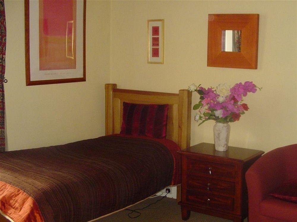 Westbourne House B&B Tillicoultry Bagian luar foto