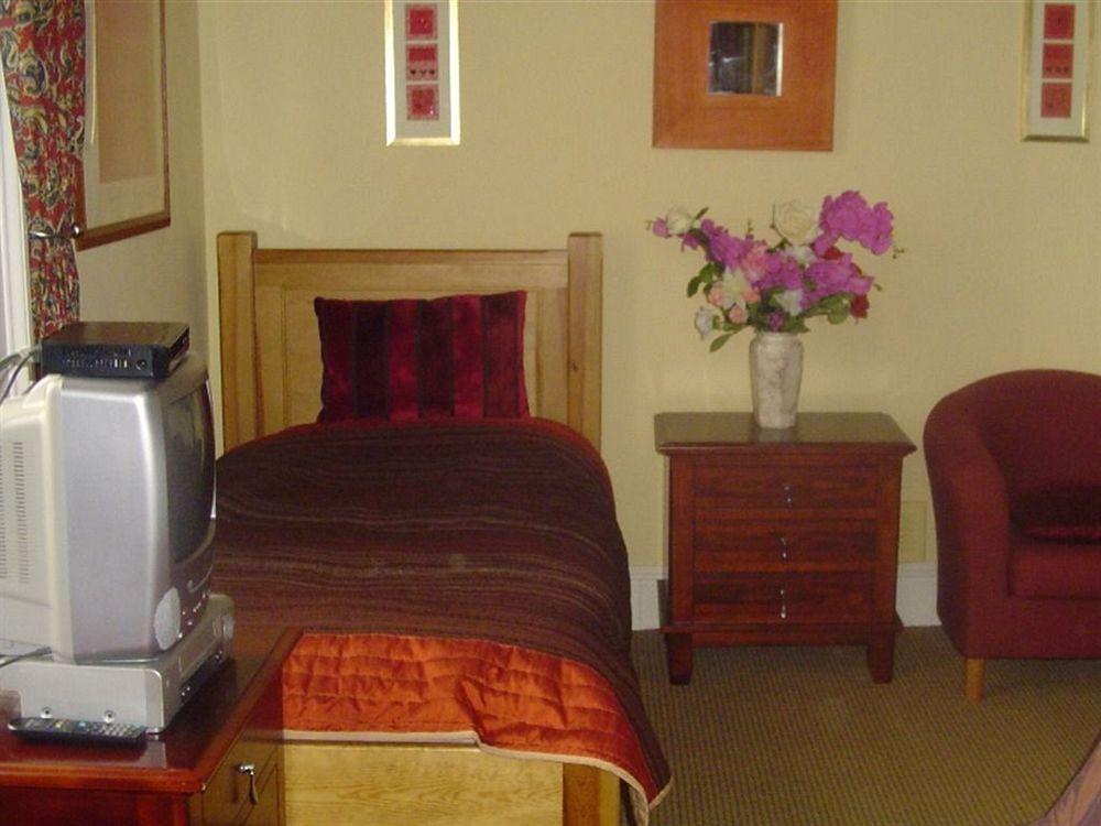 Westbourne House B&B Tillicoultry Bagian luar foto